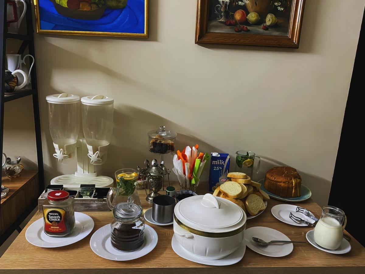 WESTAY Hotel Tbilisi Buitenkant foto