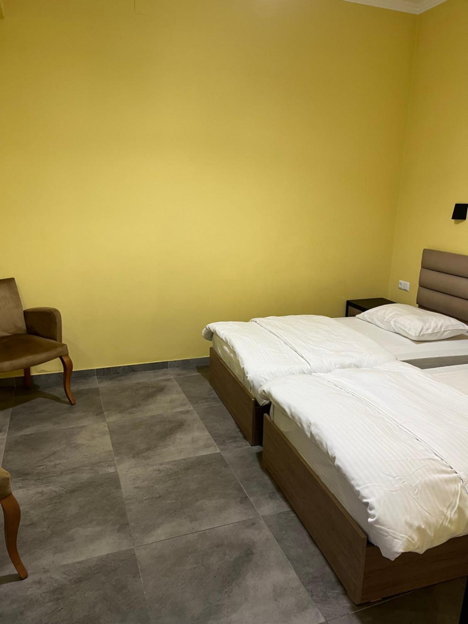 WESTAY Hotel Tbilisi Buitenkant foto