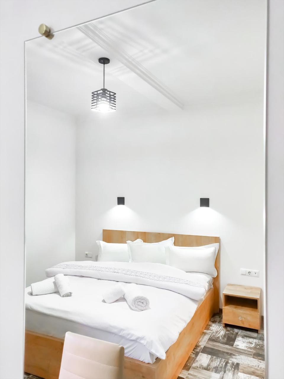 WESTAY Hotel Tbilisi Buitenkant foto